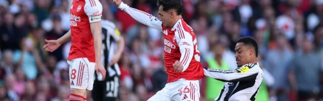 Ružno je, nikome se ne sviđa, ali njima radi posao - Arsenal srušio Njukasl i ostao u trci za titulu