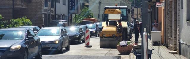 Mitrović: do jeseni biće asfaltirano još deset kilometara makadamskih puteva