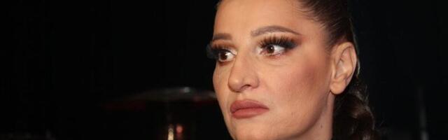 Mira Škorić grcala u suzama zbog porodične tragedije: "Borba je trajala godinu dana!"