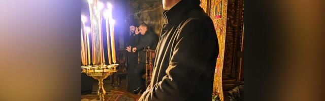 VUČEVIĆ U HILANDARU NA OBELEŽAVANJU MANASTIRSKE SLAVE: "Neka Bogorodica zaštiti naš narod..."