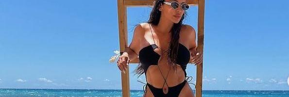 TOLIKO DOBRA DA BOLI! Brutalna brineta sa izvajanim telom i bujnim dekolteom je supruga nekadašnjeg fudbalera Partizana: Ove fotke morate videti! (FOTO)