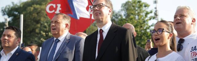 AP: Vučić najavio ostavku za nekoliko nedelja, otvorio put prevremenim izborima