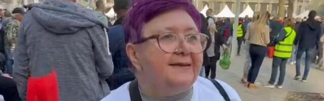 "I JA SAM ĆACI" Građani na skupu podržavaju studente koji žele da uče (VIDEO)