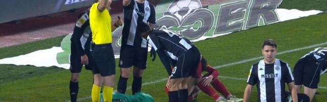 Milošević i Miletić se sudarili glavama, teren preplavili lekari