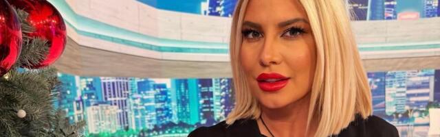 Prve fotografije trudne Dee Đurđević! Voditeljka blista u haljini, čeka dete sa dečkom iz srednje škole