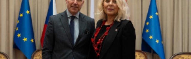 Софронијевић са амбасадором Чешке о железничком саобраћају до Прага