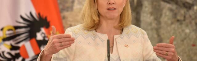 Prvo Soroševa konferencija, pa autonomija Južnom Tirolu: Zašto austrijska ministarka Majnl-Rajzinger narušava suverenitet?