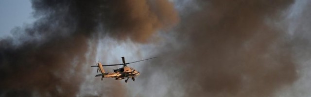 IZRAEL UZVRATIO HAMASU VAZDUŠNIM NAPADOM: Avioni i helikopteri gađali kampove za obuku, fabrike oružja