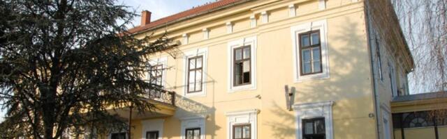 Škola odbila da postavi spomen ploču nastradaloj učenici u padu nadstrešnice?!