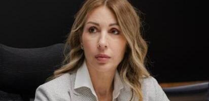 "NIKAKVIH NESTAŠICA GORIVA NA PUMPAMA NEMA I NEĆE BITI!" Ministarka Đedović Handanović jasno odgovorila: Opasno je širenje panike Dragana Đilasa!