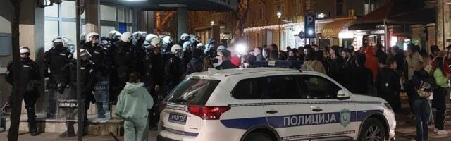 „Gospodo draga, ko je Oskar iz skaj prepiske?“: Dragan Milić nakon prozivki niške SNS povodom hapšenja „njegovog“ odbornika