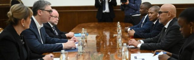 Vučić sa predsednikom parlamenta Tanzanije o jačanju saradnje: “Dobar sastanak i razmena mišljenja”