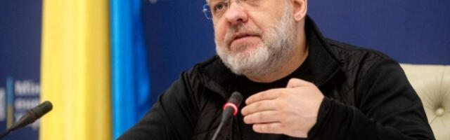 Бивши украјински министар извучен из воза на граници и одведен у притвор