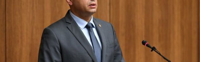 NA KOJIM TEMELJIMA CRNA GORA ŽELI DA GRADI SVOJU KUĆU: NA ANTIFAŠISTIČKIM ILI NA SVETOSAVSKIM? JEDNO S DRUGIM NE IDE! Vulin: Koje vrednosti svetosavlja ugrožavaju crnogorsku nacijU?!