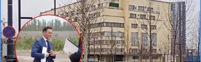 OBRT Beograd na vodi podneo zahtev za rekonstrukciju zgrade Pošte: Garant radova - SINIŠA MALI