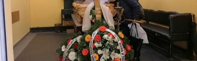 Tužno: Samo dve pevačice došle na sahranu Ljiljane Jorgovanović
