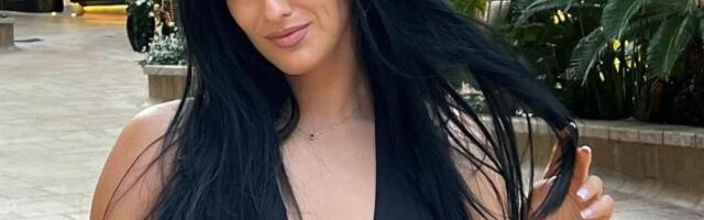 IMA 31 GODINU I FILMSKI ŽIVOT IZA SEBE: Atraktivna crnka bila je proterana iz EU, zaprosila je dečka, rodila sina, a onda se vratila u reprezentaciju Srbije!