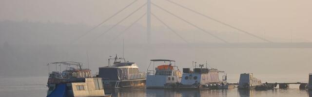 I sutra maglovito u Novom Sadu