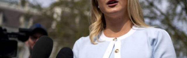 Керолајн Ливит рекла да ће се породити у мају следеће године и да очекује девојчицу