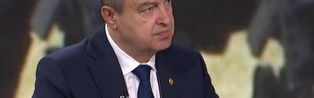 "NASILJE I DEHUMANIZACIJA I ALEKSANDRA VUČIĆA" Dačić osudio nasilje blokadera u Čačku: Umesto dugo najavljivanih epohalnih programa, samo mržnja i pretnje