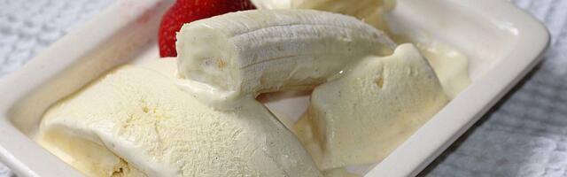 Sladoled od banane koji se pravi od samo jednog sastojka - zrele banane