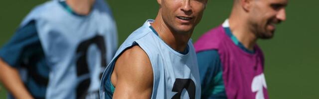 Ronaldo "ne može da hoda", ali zato trči kao gepard pred mundijalsku premijeru /VIDEO/