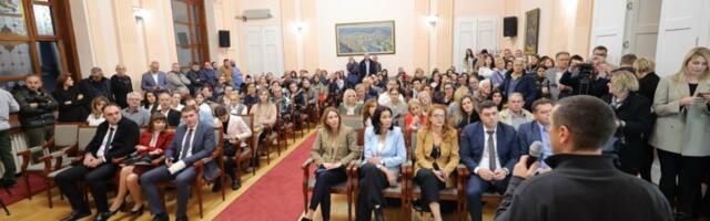Nacionalna kampanja za čistiji vazduh počela tribinom u Užicu