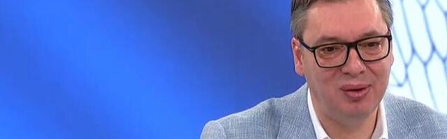 (VIDEO) Gde ima ljubavi, kuća nije tesna i ima mesta za sve: Vučić oduševio novim snimkom na Tiktoku