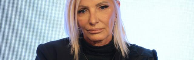 Cakana: Halid Bešlić i ON su tražili da idem sa njima u sobu, pikslom sam mu razbila glavu!