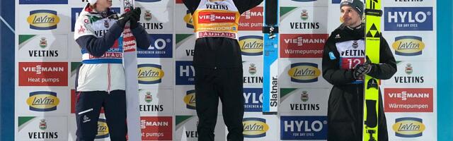 Domen Prevc ubedljivo slavio na početku turneje Četiri skakaonice