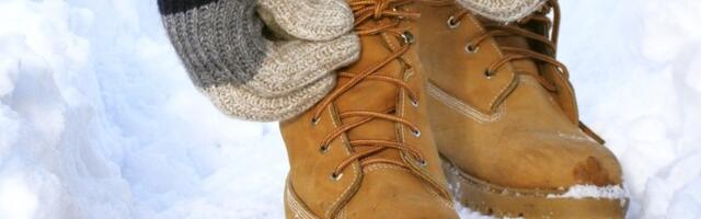 GENIJALAN TRIK da vam cipele postanu VODOOTPORNE za samo 5 minuta (VIDE0)