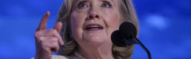 Хилари Клинтон: Трамп издао Запад и људске вредности срамотним ставом о Украјини