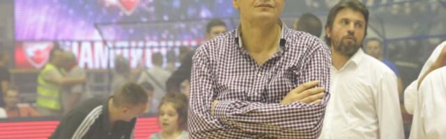 Ovo su svi čekali da vide: Ovako se Zvezda oprostila od Duška Vujoševića