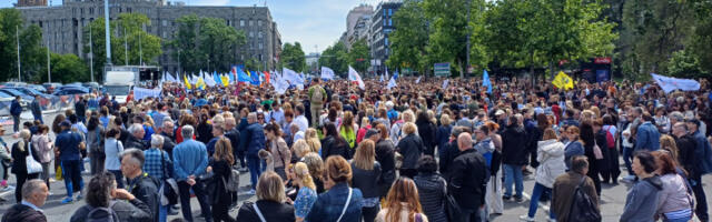 Protest prosvetnih radnika: Da se odlučimo – da li su nam bitniji nacionalni stadioni ili pristojne škole