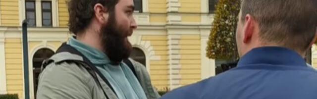 Priveden aktivista Nikola Ristić uoči protesta (VIDEO)