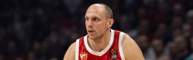 ZVEZDA MERIDIANBET KRENE, PA STANE U MILANU: Davidovac spas od Armanijevog strašnog šuta