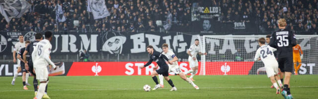 (VIDEO) Hit! Grmi "Ej, otkad sam se rodio" u Ligi Evrope: Zvezdin rival luduje uz Sinana Sakića i Južni Vetar