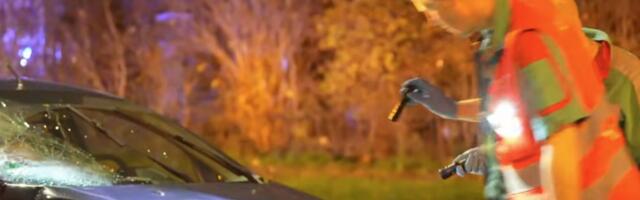 ENSAR POGINUO U HOLANDIJI Vozač automobila se zakucao u njega dok je vozio bicikl (VIDEO)