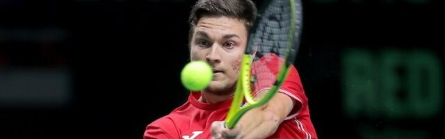 Kecmanović se konačno probudio: Debakl 6. tenisera na svetu (VIDEO)