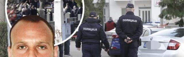 VOĐI NAVIJAČA "HED HANTERSA" METAK PROBIO SRCE! Četiri godine od surove likvidacije u Obrenovcu - UBILI GA PRED SUPRUGOM!