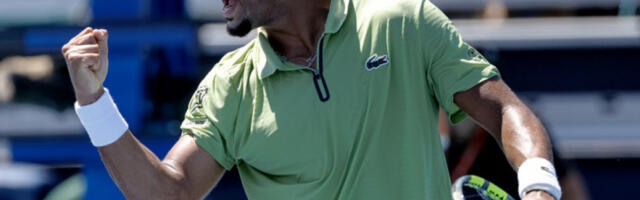 Артур Фис изборио полуфинале након тријумфа над Томијем Полом