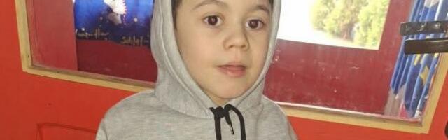 Jovan ne govori i potrebna mu je pomoć za lečenje matičnim ćelijama u Turskoj