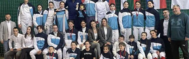 Fence.rs Cup u Zrenjaninu: Najmlađi mačevaoci Omladinca ovog puta bili i najuspešniji