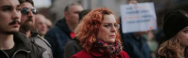 Zbor građana u Vlasotincu pred najavljenu sednicu Skupštine u subotu