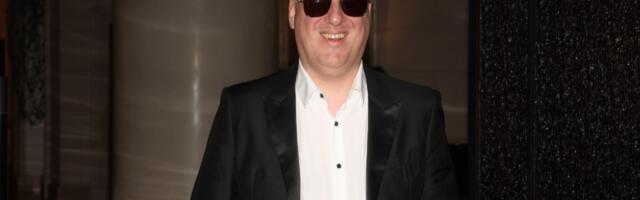 Važno veče za Sašu Matića: Društvo mu je pravila ova popularna voditeljka