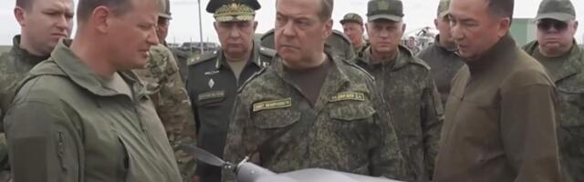 MEDVEDEV IZNENAĐEN IZJAVAMA EVROPSKIH ZVANIČNIKA: "Jesu li se konačno otreznili ili su božićni praznici već počeli?"