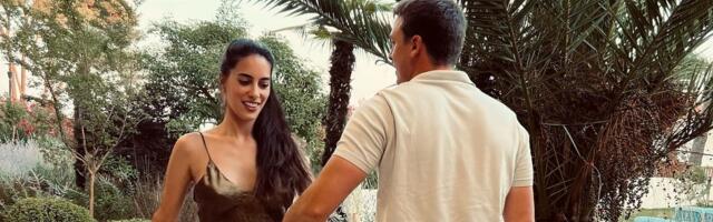 Voditeljka raskinula veridbu sa 16 godina starijim trenerom, pa zgodnom biznismenu rodila dva sina: "Zahvalna"