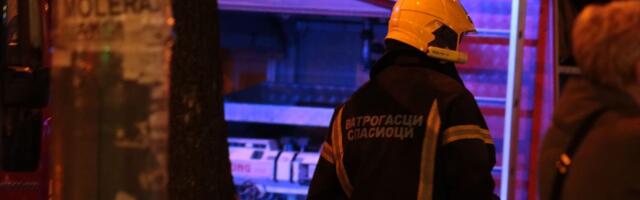 Izgoreo najpoznatiji restoran na Paliću, buknuo kao šibica, slike su tužne i jezive! Stiglo oko 20 vatrogasaca