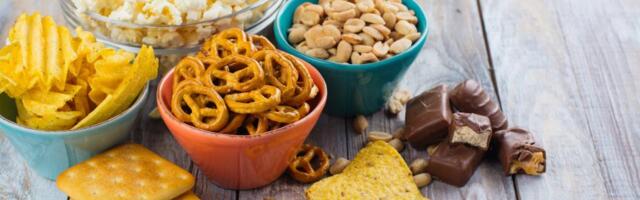 Proglašena najgora hrana na svetu! Deca u Srbiji je jedu skoro svakodnevno, a posledice osećaju već posle jela!