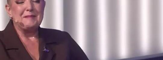 SNEŽANA ĐURIŠIĆ GRCA U SUZAMA U EMISIJI: Pevačica se slomila nakon ove situacije: Hospitalizovana je...